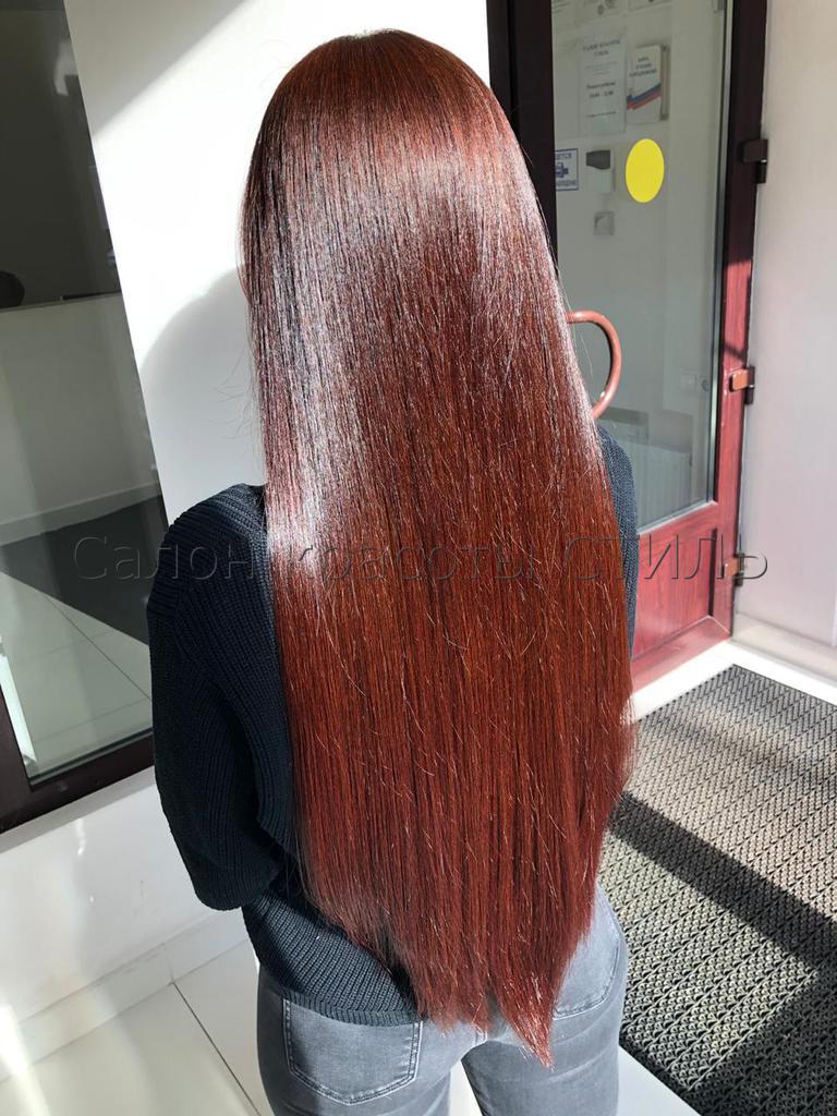 Фото работы мастера стрижка или маникюр